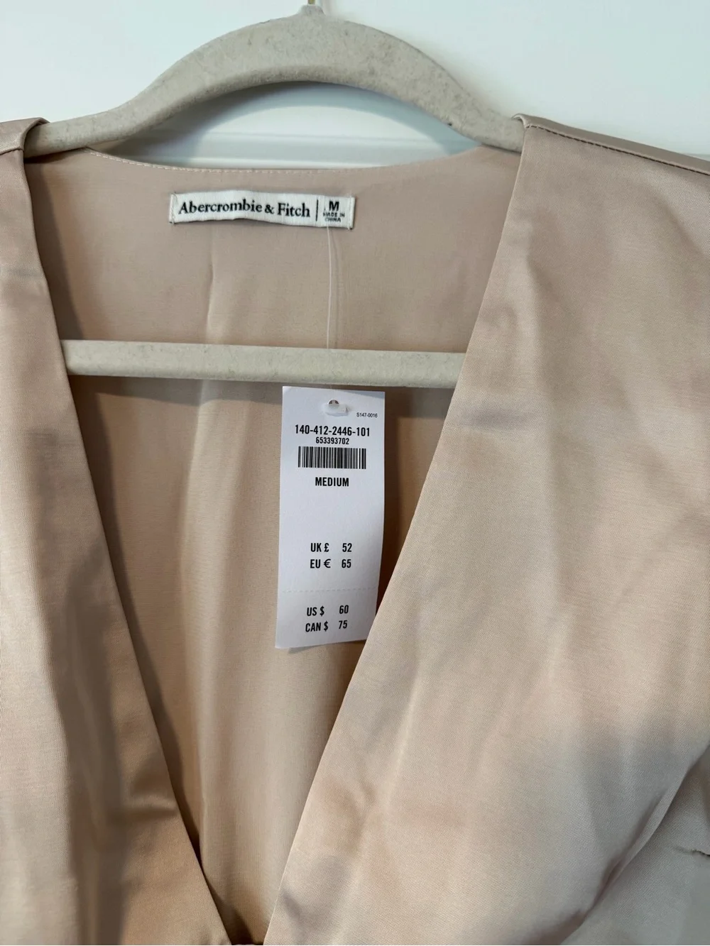 Abercrombie & Fitch new tags